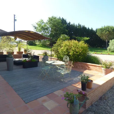 Domaine En Castanet 3* Caraman