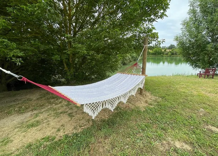 Oda ve Kahvaltı Domaine En Castanet Caraman