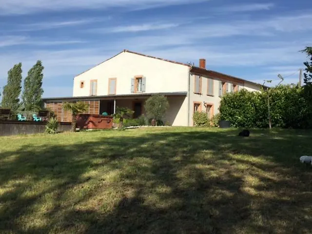 Domaine En Castanet Oda ve Kahvaltı