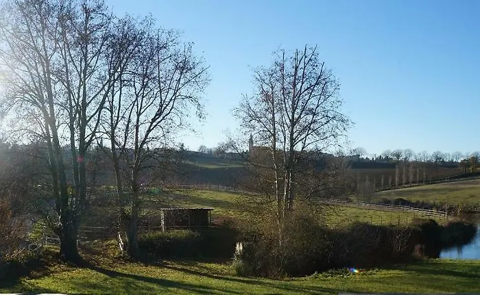 Domaine En Castanet 3* Caraman