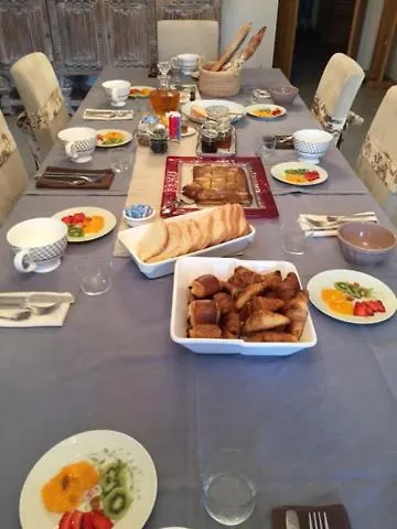 Domaine En Castanet 3*