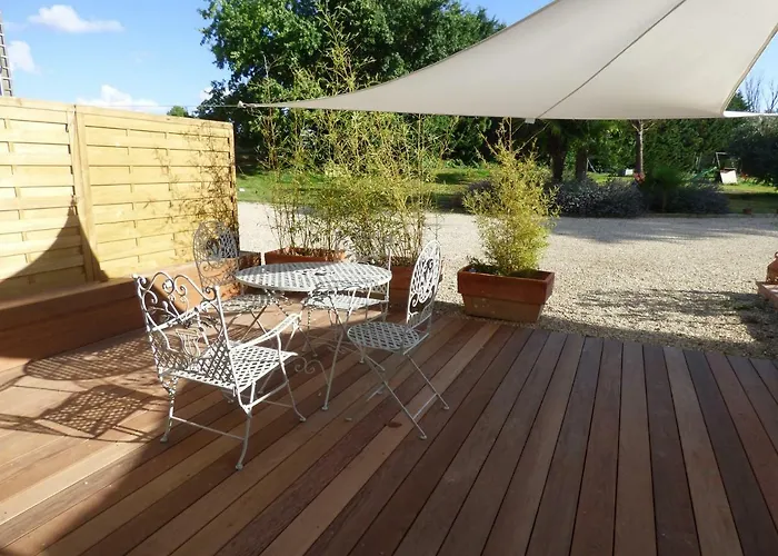 فندق مبيت وإفطار Domaine En Castanet 3*