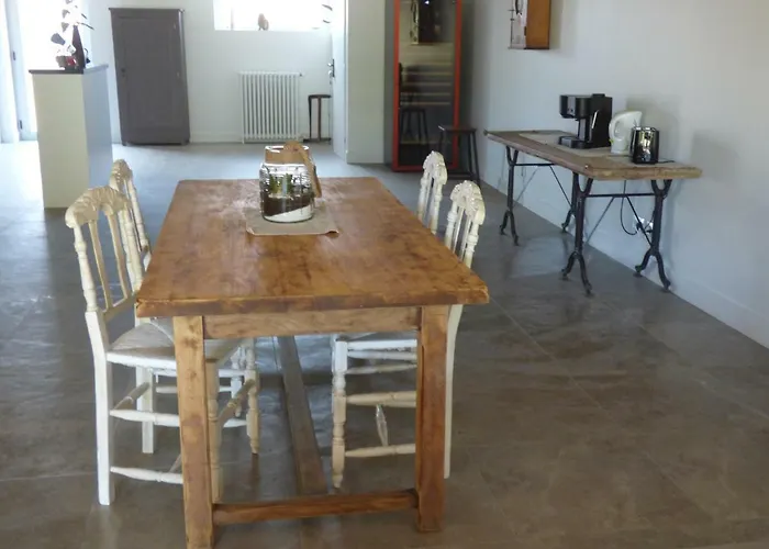 Domaine En Castanet Caraman